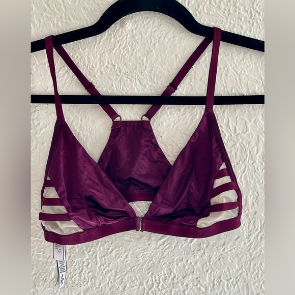 Victoria's Secret Other - Victoria’s Secret bralette medium